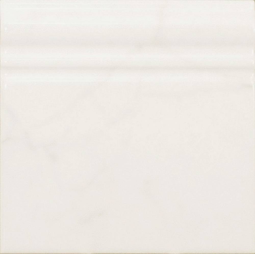 Skirting Carrara Gloss 23095